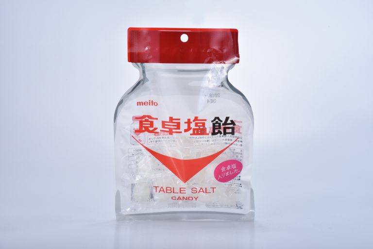 『食卓塩飴』かわいくてレトロなパッケージがインスタ映えすると、じわじわ人気上昇中！ | おためし新商品ナビ